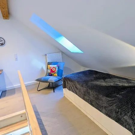 Jadestern Apartment *